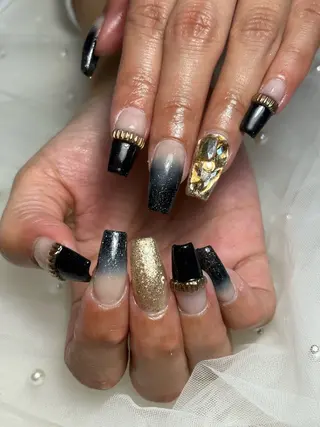 ネイル ✴︎ Delightのネイルデザイン