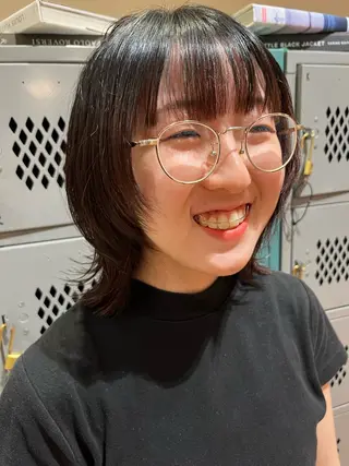 ミディアム ｼｮｰﾄｶｯﾄ 梅田 山下　すみれのヘアスタイル