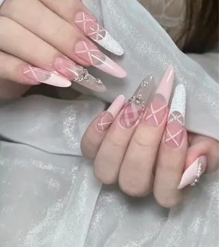 ネイル D-BEAUTY Nailsalonのネイルデザイン