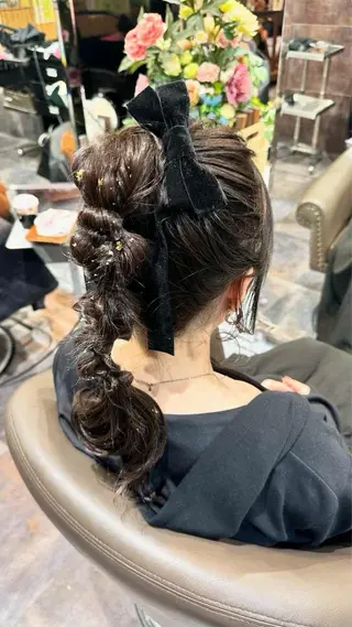 セミロング カラー ヘアアレンジ 大人の髪質改善専門店G’RELO HAIR所属・池田 悠々花のヘアスタイル