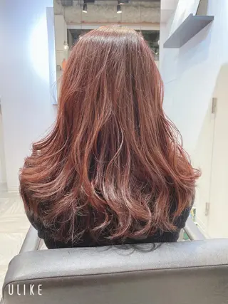 ロング 岩崎 恵実のヘアスタイル