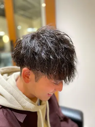 ショート QUONHEAL(クオンヒール)所属・重名 陸のヘアスタイル