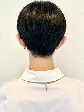 ショート カラー The book hand salon所属・伊藤 さやかのヘアスタイル