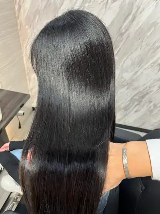 ロング ラピス大阪アメ村店所属・大阪ハイトーン✨ 🇺🇸髪質改善🌴のヘアスタイル