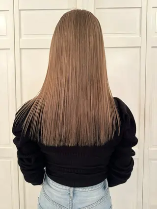 カラー ブリーチカラー🎀 韓国風/寺門美優のヘアスタイル