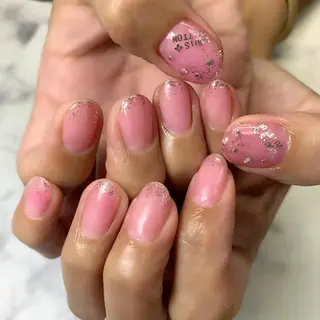 ネイル es nailのネイルデザイン