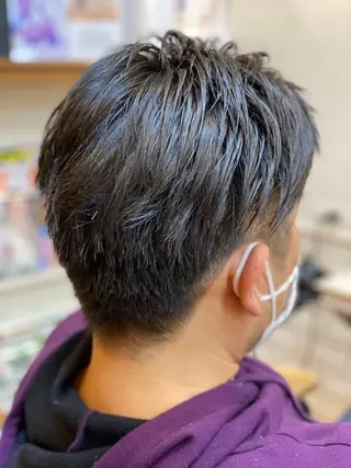 ショート メンズ 生駒市デザインカラー /浜中美奈のヘアスタイル