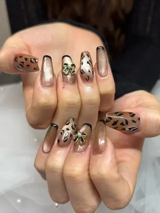 ネイル 三本 綾奈のネイルデザイン