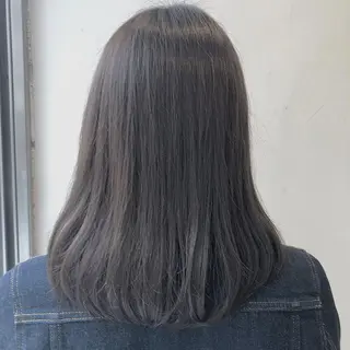 ミディアム カラー 💚 nao💚のヘアスタイル