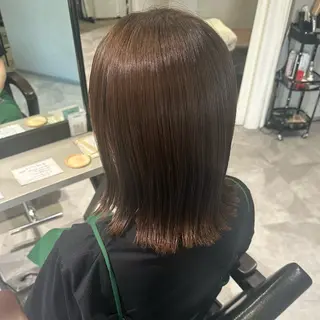 セミロング 岩本みるか/ 暖色カラー/ベージュのヘアスタイル