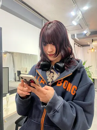 セミロング 本田 愛実 (ホンダアミ)のヘアスタイル