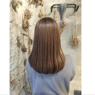 セミロング 井尻 柚都歩のヘアスタイル