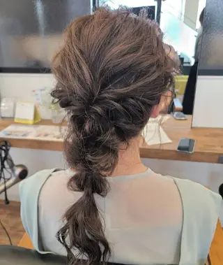 ロング ヘアアレンジ 関口 友菜のヘアスタイル