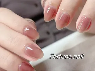 ネイル Nail •Head スパFortunaのネイルデザイン