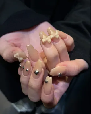 ネイル 🪷福本 亜実　/大阪心斎橋のネイルデザイン