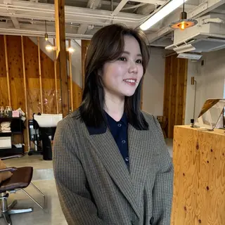 ミディアム カラー GIFT所属・橋本叶夢/ ショートヘア/透け感のヘアスタイル