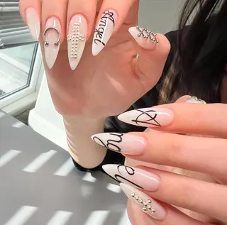 ネイル Miya🎀 nailのネイルデザイン