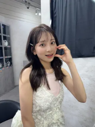 ロング カラー ブリーチなしカラー ダブルカラーエクステのヘアスタイル