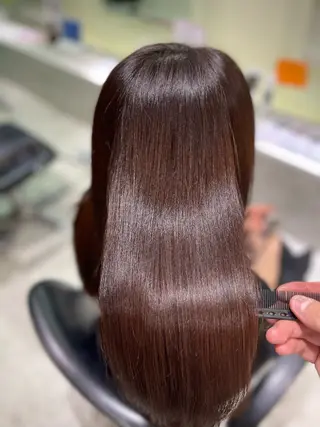 高須賀 愛琉のヘアスタイル