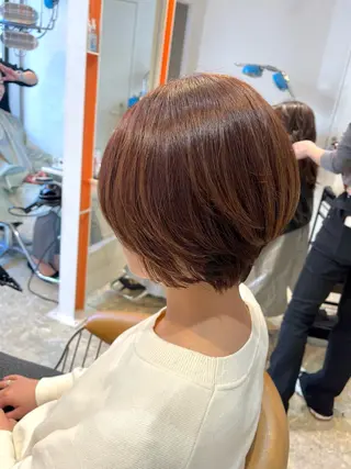 ショート うしだ かおるのヘアスタイル