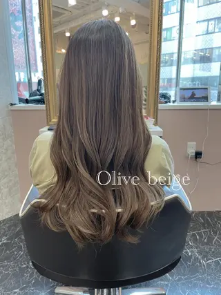 ロング カラー得意【梅田】 瀧本友梨乃のヘアスタイル