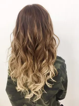 ロング カラー パーマ ヘアアレンジ チビ編み込みエクステ シールEXどぅ〜すのヘアスタイル