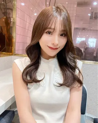 セミロング カラー 韓国ヘア🤍顔周り/ 髪質改善✨/林遼一郎のヘアスタイル