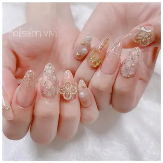 ネイル ＶＩＶＩ nailsalonのネイルデザイン