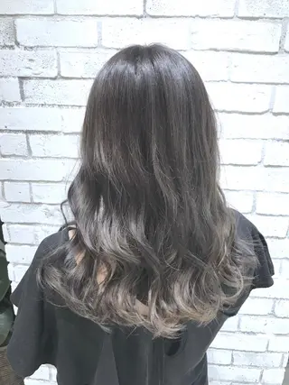 セミロング カラー パーマ ヘアアレンジ filo byFeria渋谷所属・縮毛矯正/美髪 髪質改善/石田幸輔のヘアスタイル