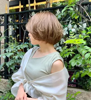 ショート カラー 元町神戸 國井椋介のヘアスタイル