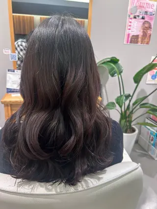 ロング 北岡 樹穂のヘアスタイル