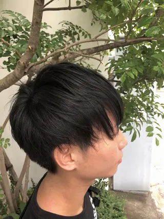 メンズ 本山　くせ毛のカット 尾島光季のヘアスタイル