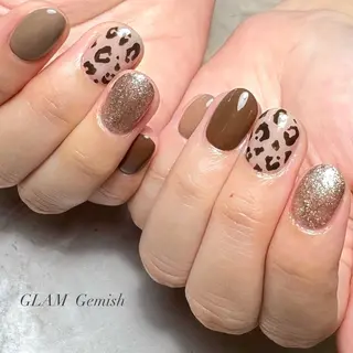 ネイル 藤崎 恵梨香のネイルデザイン