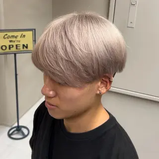 カラー メンズ メンズハイライト／ メンズブリーチカラーのヘアスタイル