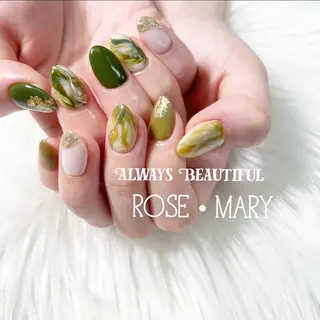 ネイル ROSE・ MARY 鈴木のネイルデザイン