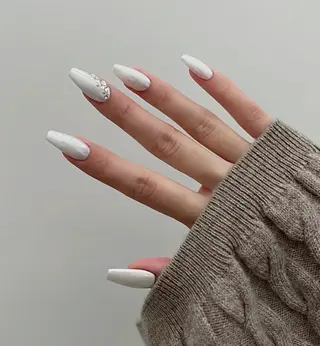 ネイル u1salon所属・ゆい ユイのネイルデザイン