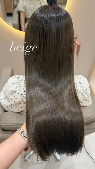 ロング 🫧赤み消しカラー nanami🫧のヘアスタイル