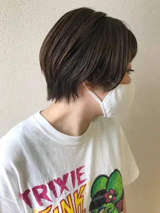 ショート 沢田 瞳のヘアスタイル