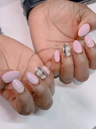 ネイル ネイルサロン トゥルースのネイルデザイン