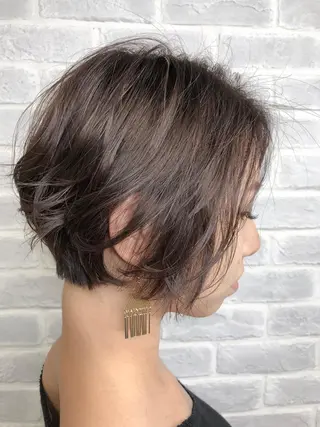 ショート カラー eclair.髪質改善&トリートメント所属・【艶髪、透明感】西村 有司のヘアスタイル