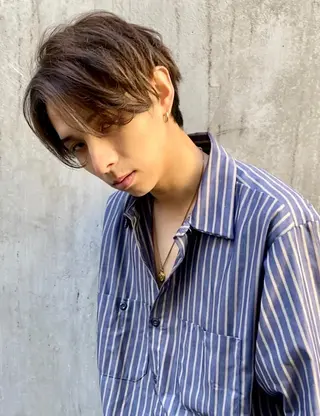 ショート カラー パーマ メンズ 平内 賢人のヘアスタイル