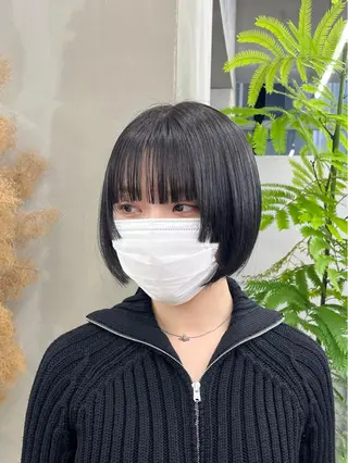 ミディアム ウルフ/レイヤー ⚡️ITSUKU⚡️のヘアスタイル