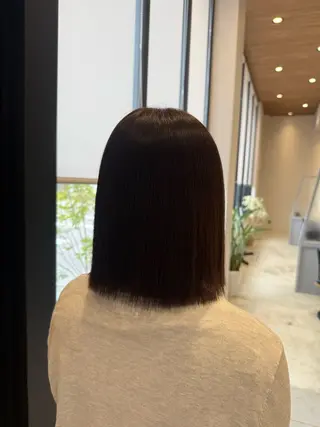 カラー 馬場 美咲のヘアスタイル