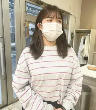 セミロング カラー テトネ タカシのヘアスタイル