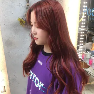 ロング カラー wakana 【ブリーチカラー】のヘアスタイル