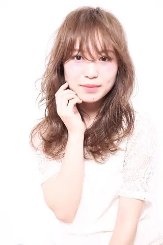 ミディアム カラー パーマ 山下 直人のヘアスタイル