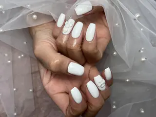 ネイル ToliyDeliy ネイルサロンのネイルデザイン