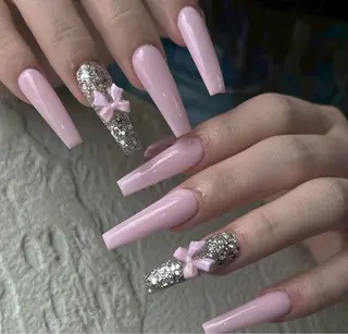 ネイル NIE MoMoのネイルデザイン