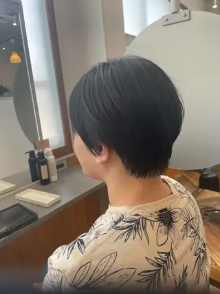 ショート maru.所属・照井 由香理のヘアスタイル