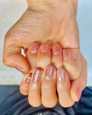 ネイル 新宿ネイルサロン ジェミディローサ所属・新宿ネイルサロン ジェミディローサのネイルデザイン